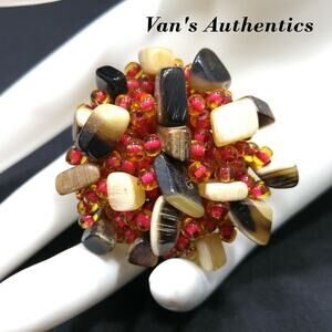 Vintage Vans Authentics Red Beaded Shell Brooch, 1950 Mid-Century Modern Vintage